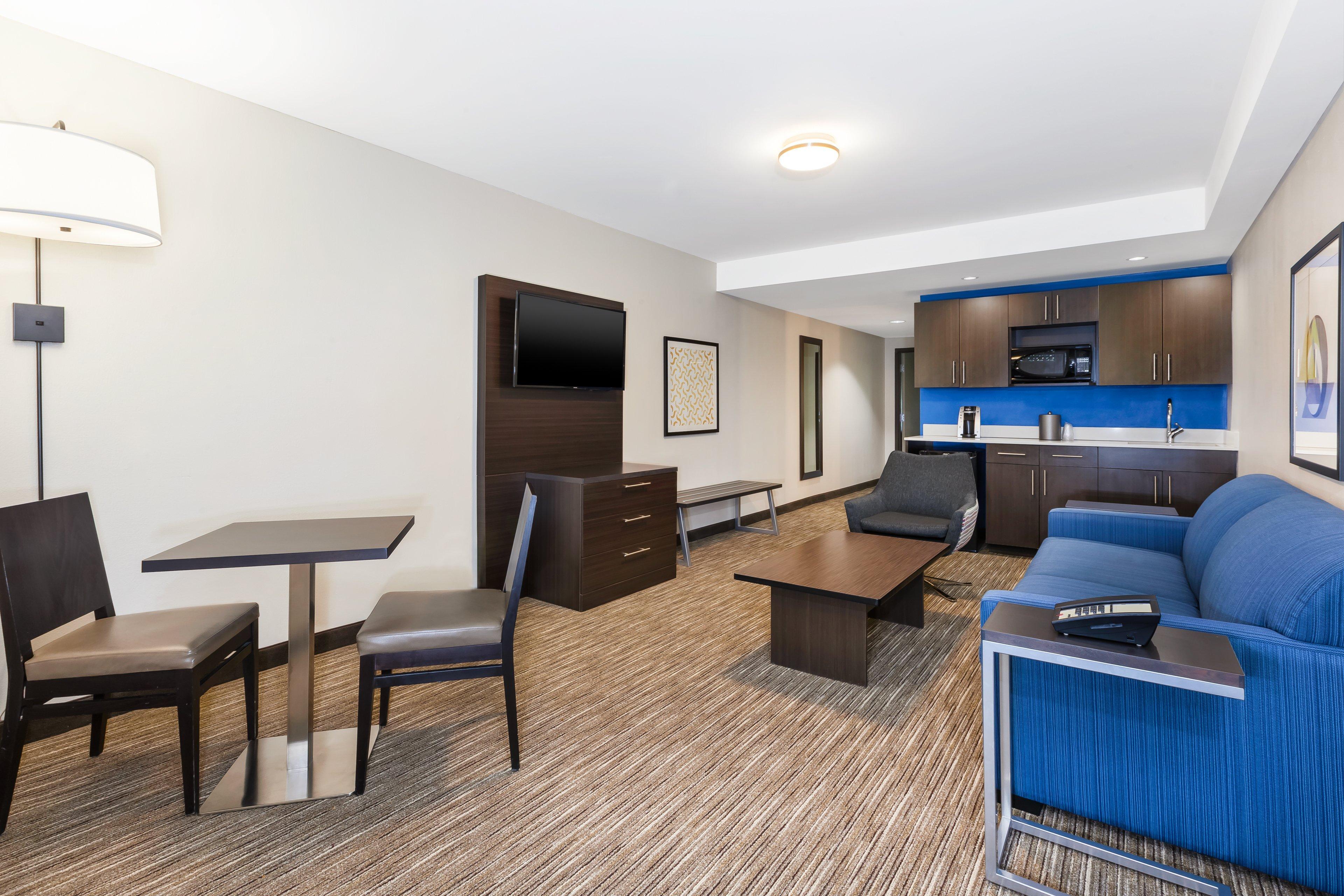 Holiday Inn Express Winnipeg Airport - Polo Park By Ihg Esterno foto