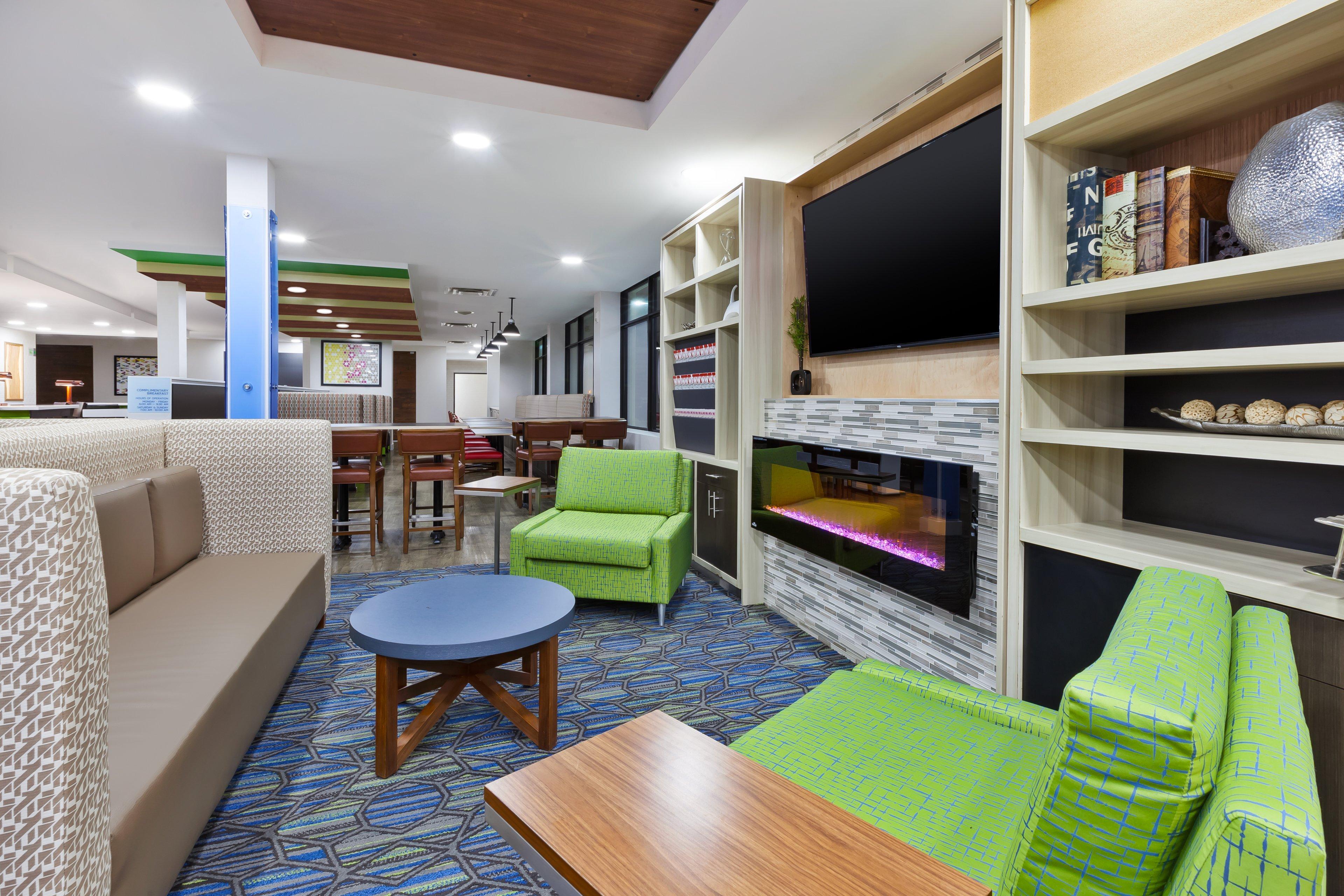 Holiday Inn Express Winnipeg Airport - Polo Park By Ihg Esterno foto