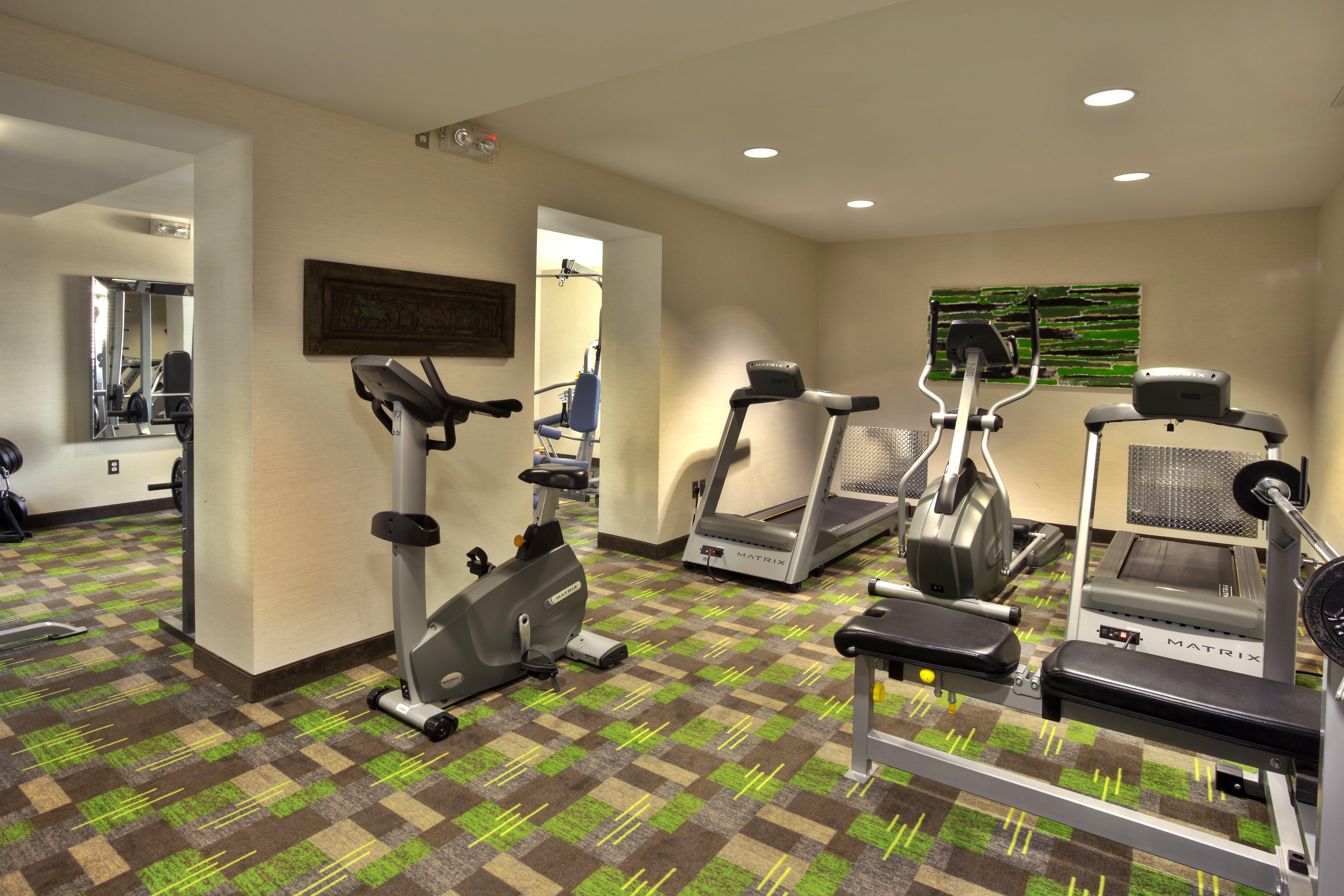 Holiday Inn Express Winnipeg Airport - Polo Park By Ihg Esterno foto