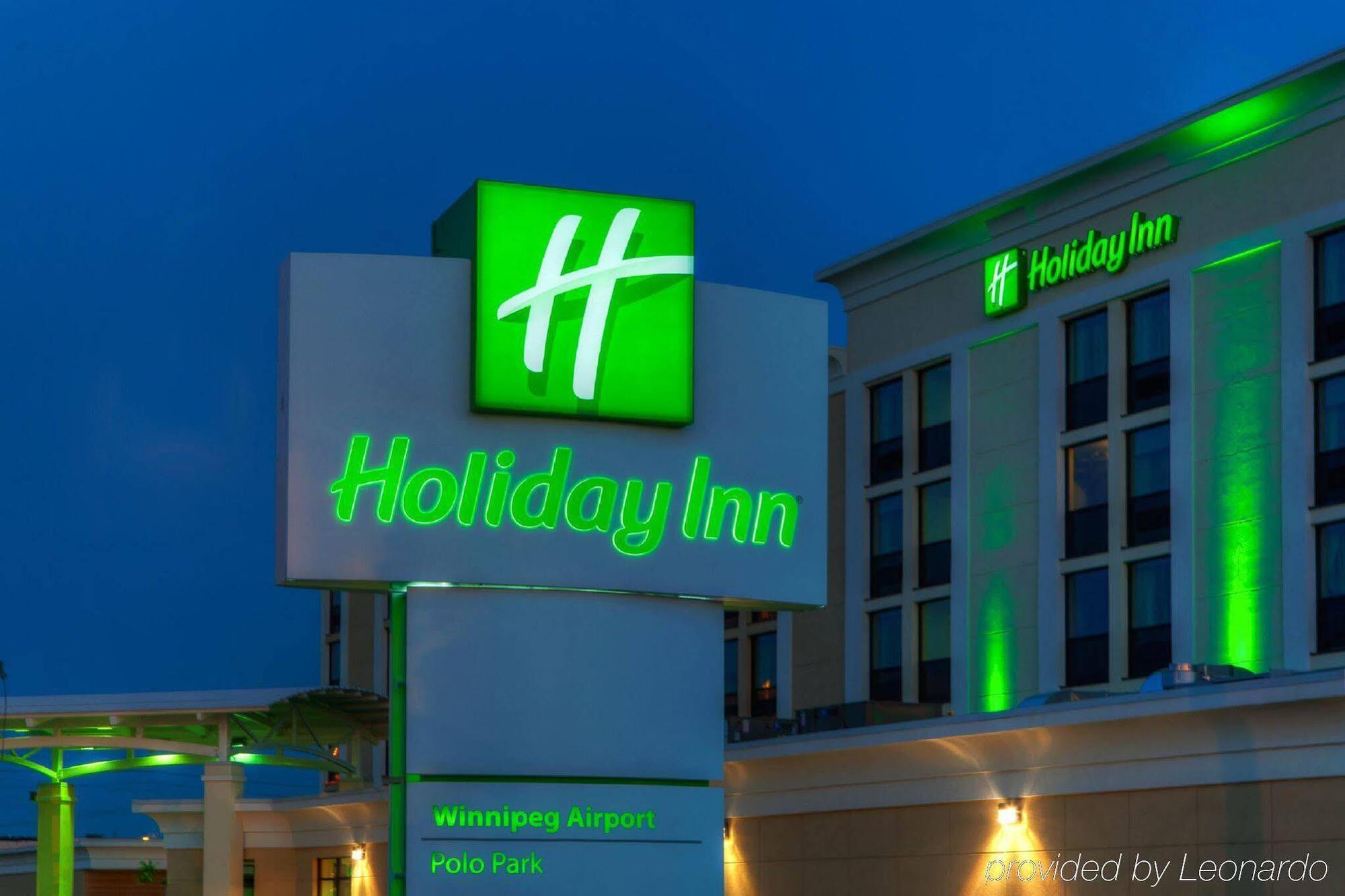 Holiday Inn Express Winnipeg Airport - Polo Park By Ihg Esterno foto